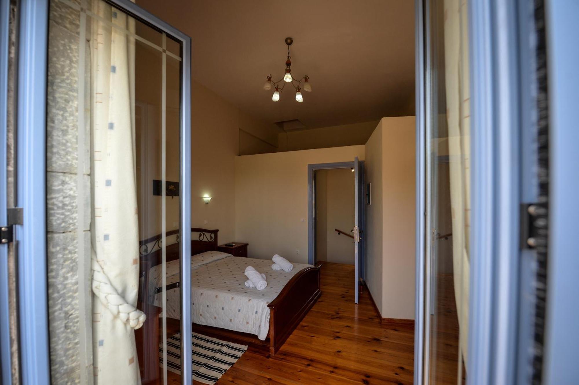 Stoúpa Taletos Apartments מראה חיצוני תמונה