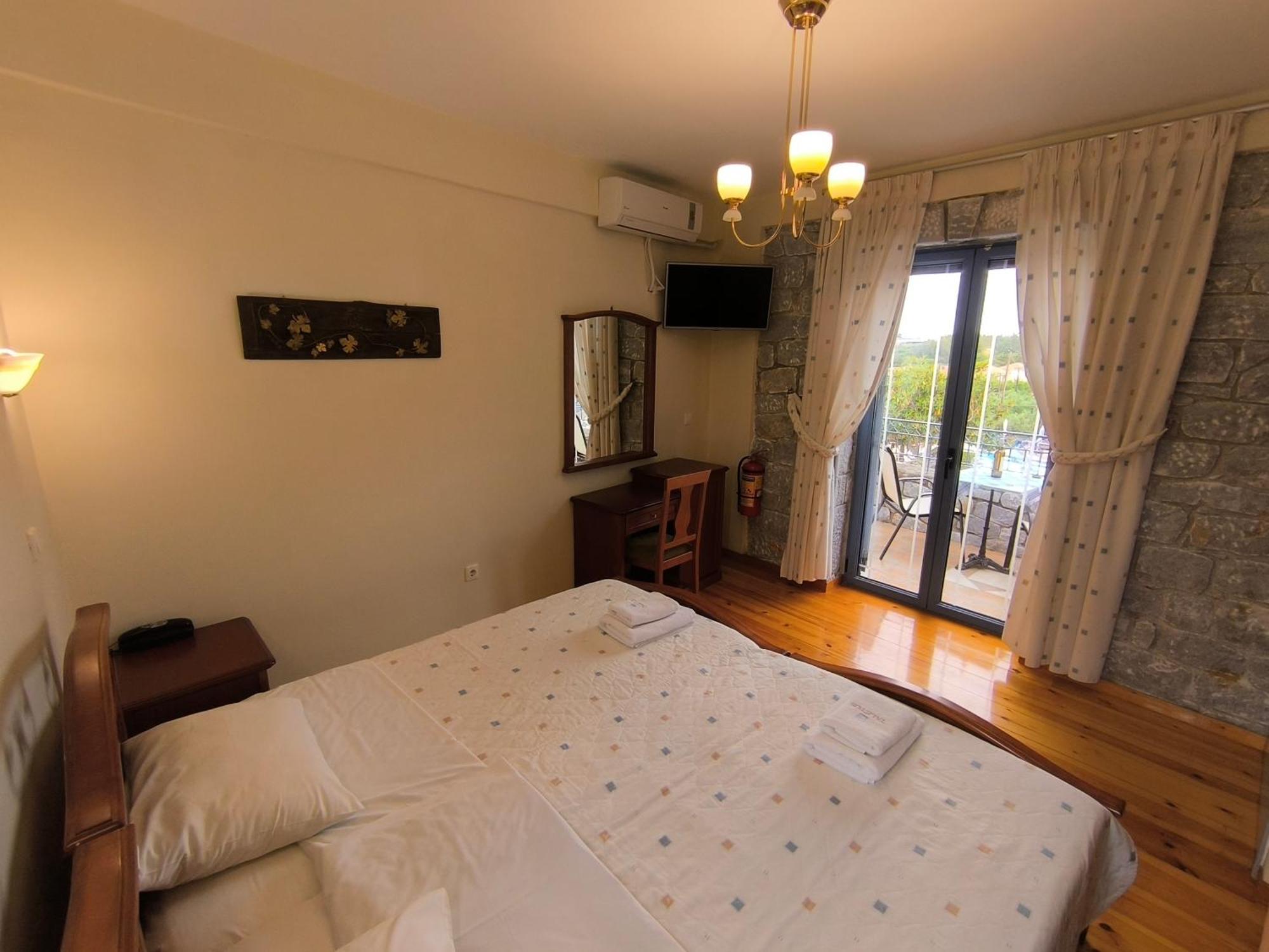 Stoúpa Taletos Apartments מראה חיצוני תמונה